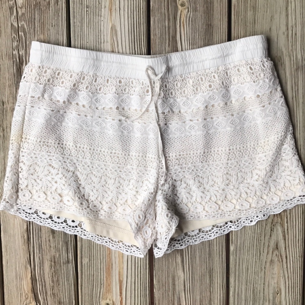 Jun&Ivy shorts size L